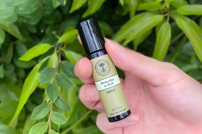 アロマとわたし Vol.3】気持ちを切り替えるときに、2つの香りを
